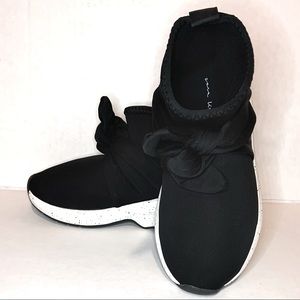 NWOT ZARA KIDS BLACK RIBBON SHOES